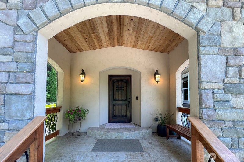114 Howard Heights Road