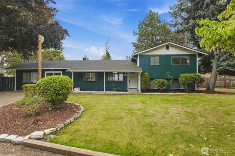 Photo of 11227 241st Avenue Ct E, Buckley, WA 98321 (MLS # 2582374)