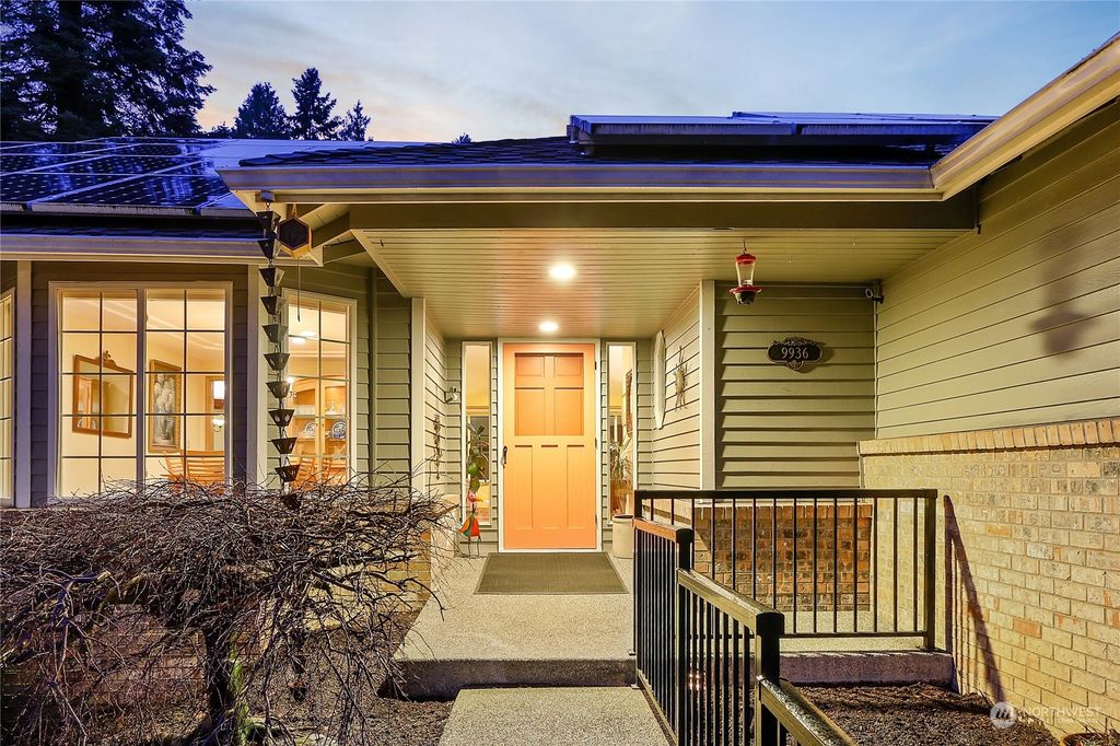 Photo of 9936 NE 197th Street, Bothell, WA 98011 (MLS # 2197592)