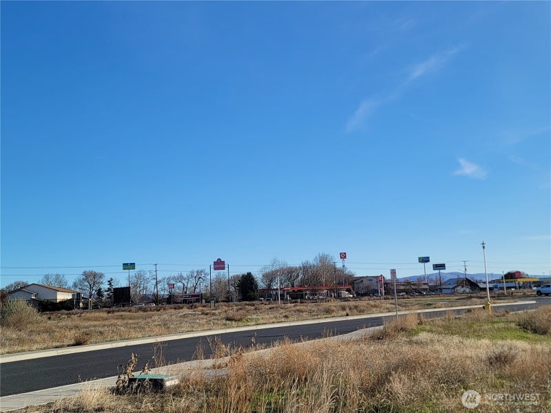 220 S Opportunity Street