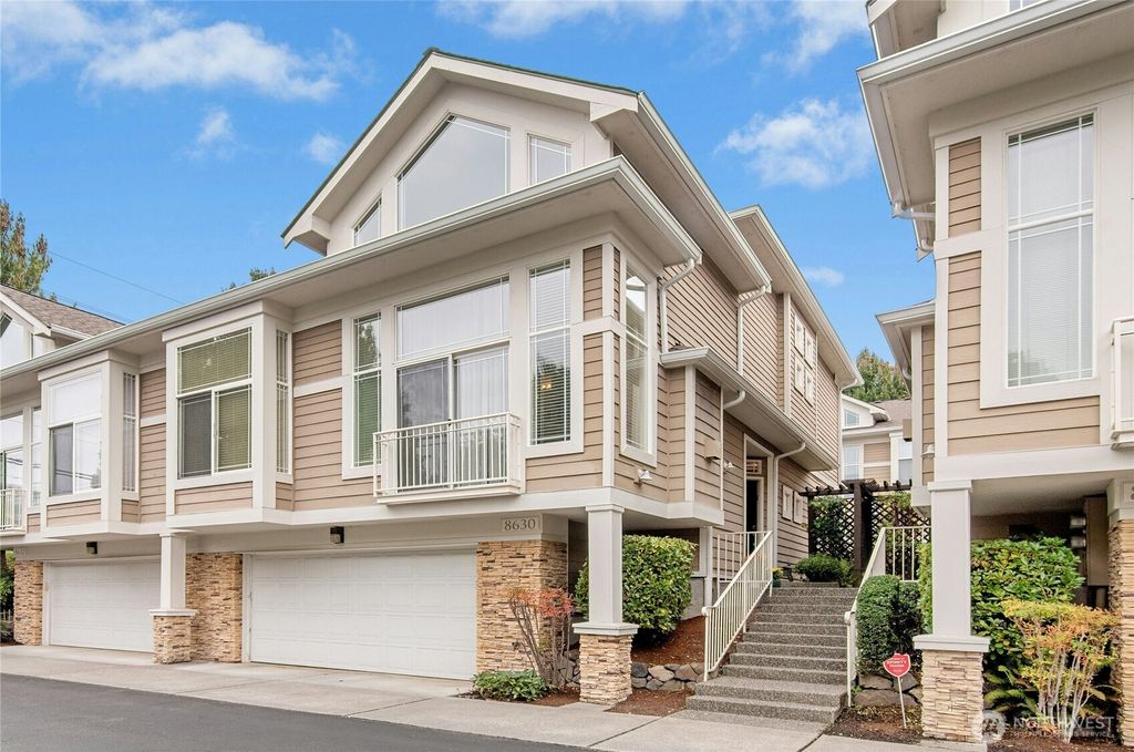 Photo of 8630 113th Lane NE, Kirkland, WA 98033 (MLS # 2449331)