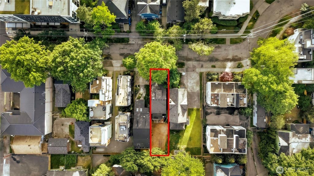 Photo of 312 26th Avenue AVE S, Seattle, WA 98144 (MLS # 2571794)