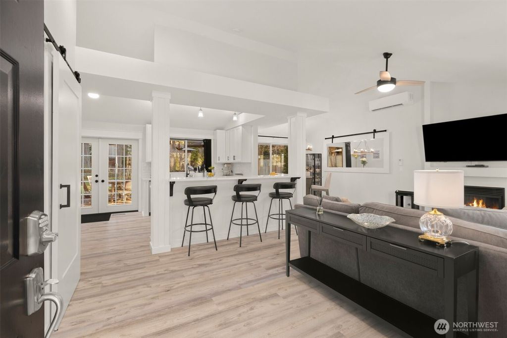 Photo of 7917 71st Avenue NW, Gig Harbor, WA 98335 (MLS # 2472400)