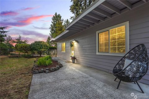 2749 Parkway Drive W, University Place, WA 98466 - MLS#: 2309311