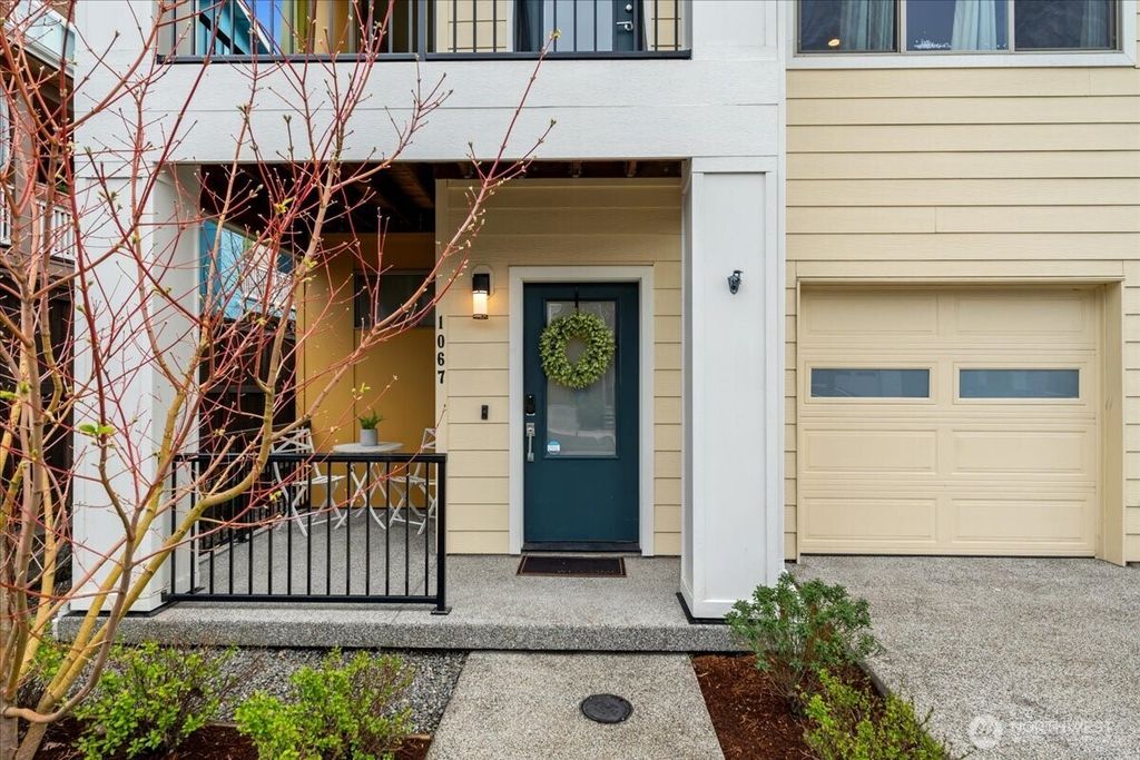 Photo of 1067 SW 97th Street, Seattle, WA 98106 (MLS # 2506950)