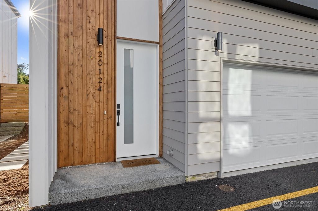 Photo of 20124 61st Place W, Lynnwood, WA 98036 (MLS # 2505390)