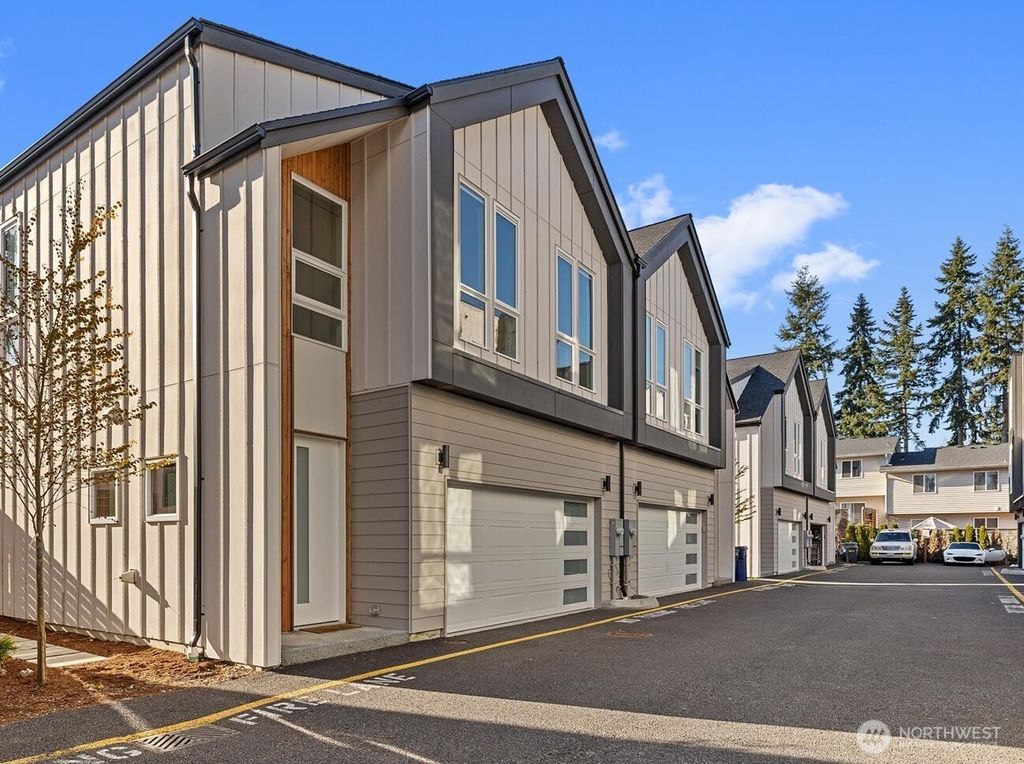 Photo of 20124 61st Place W, Lynnwood, WA 98036 (MLS # 2505390)