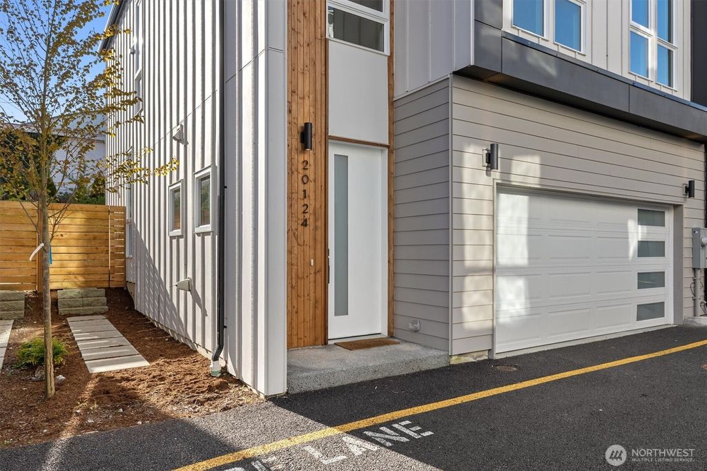 Photo of 20124 61st Place W, Lynnwood, WA 98036 (MLS # 2505390)