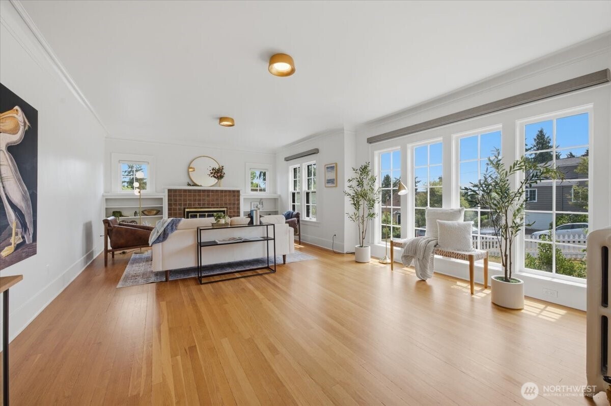 1902 NE 73rd Street