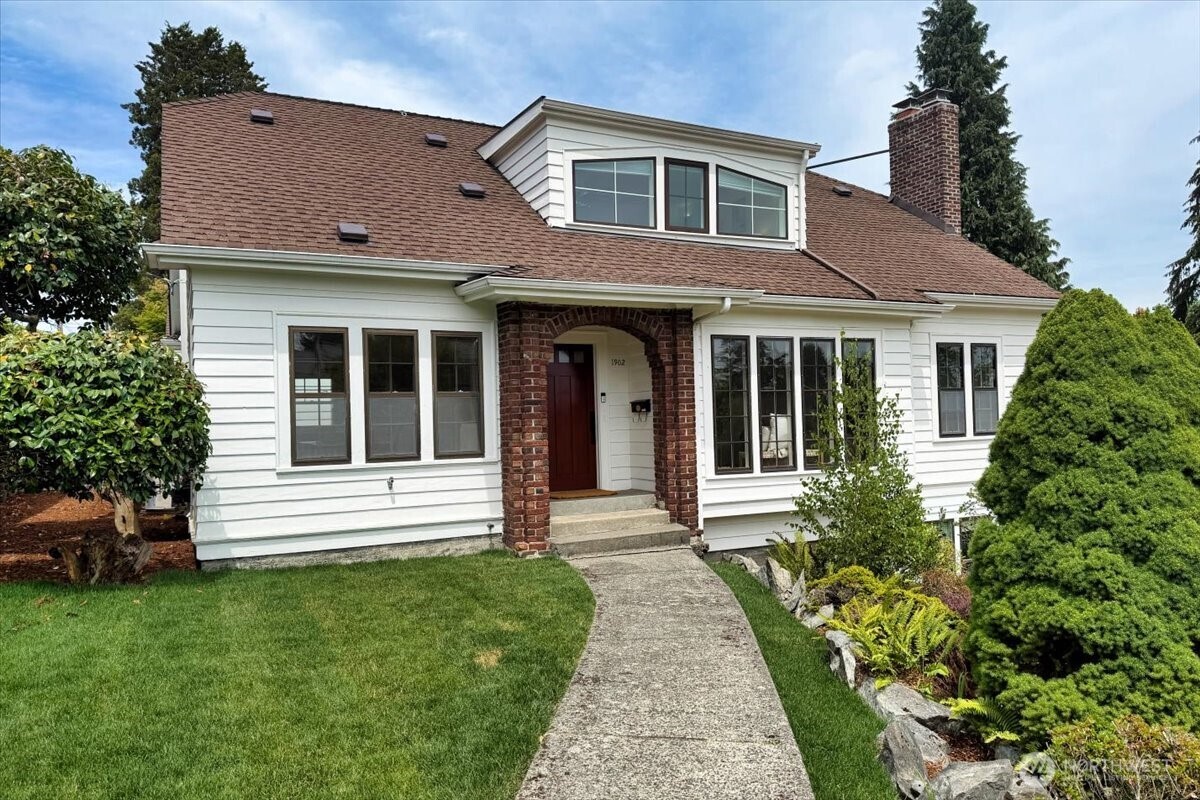 1902 NE 73rd Street