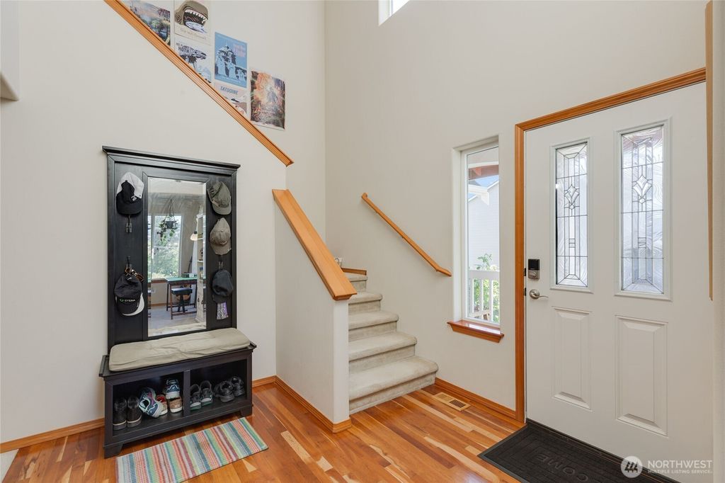 Photo of 3313 71st Avenue NE, Marysville, WA 98270 (MLS # 2423539)
