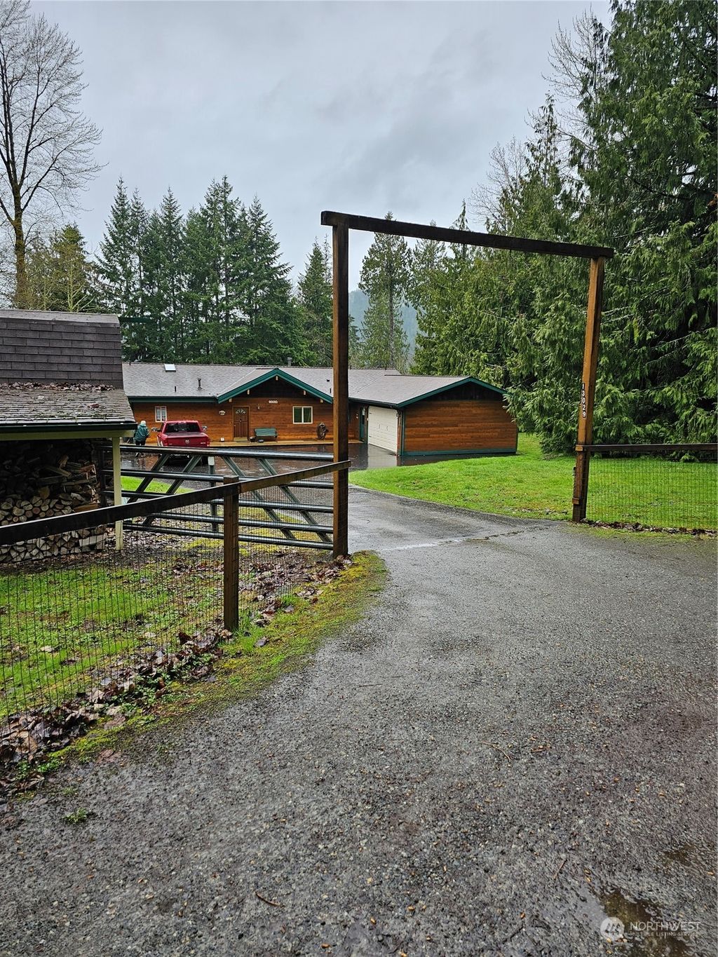 Photo of 13029 244th Avenue SE, Issaquah, WA 98027 (MLS # 2056589)