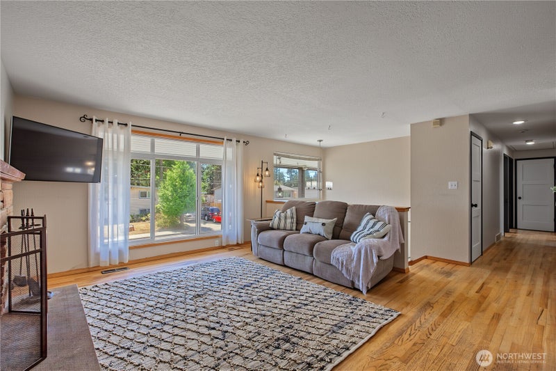 3710 S 268th