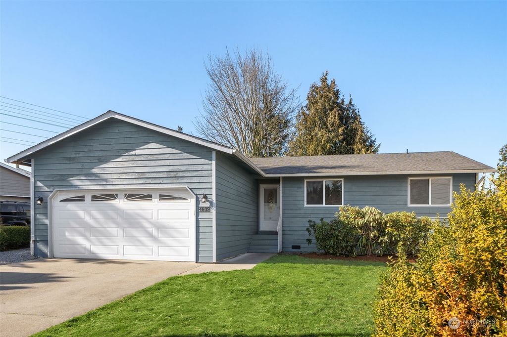 Photo of 4609 121st Street SE, Everett, WA 98208 (MLS # 2048059)
