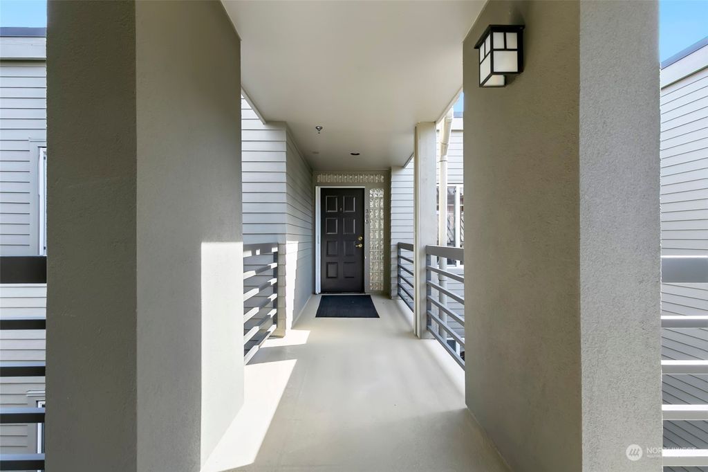 Photo of 501 Kirkland Avenue #305, Kirkland, WA 98033 (MLS # 2294403)