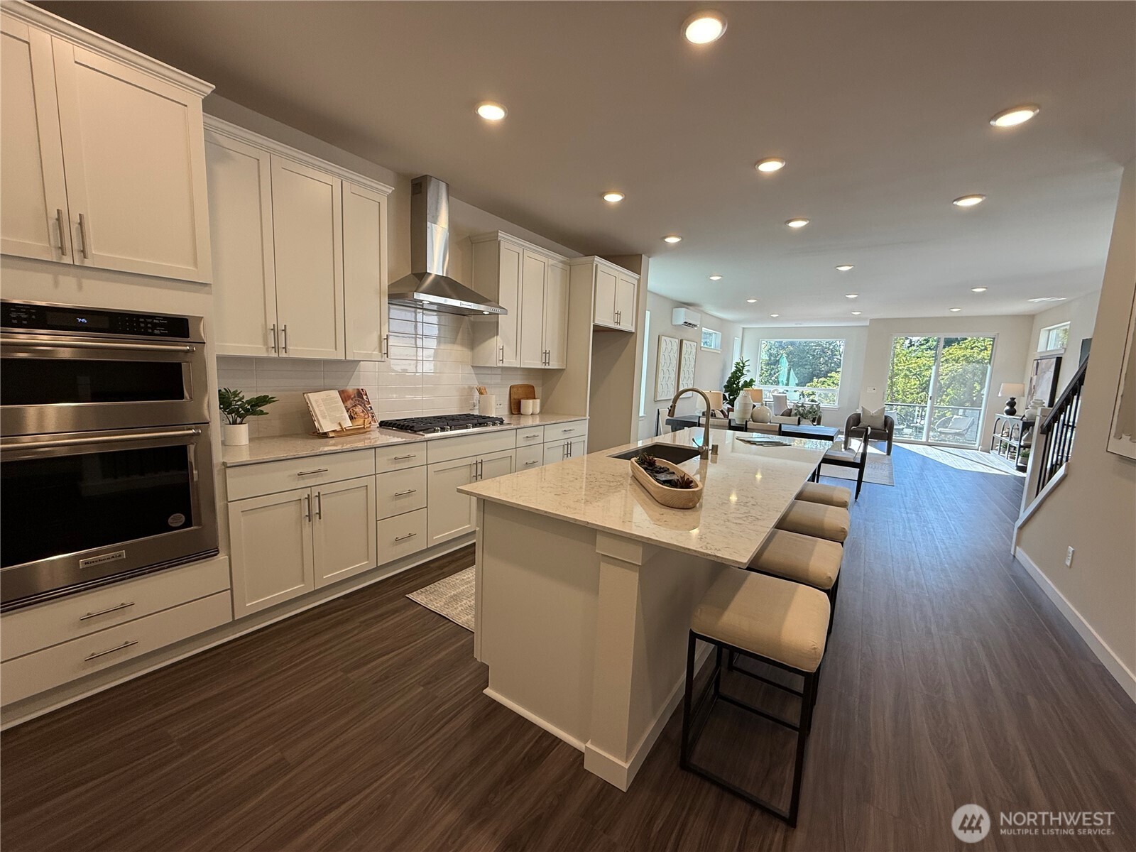 4021 Aberdeen Way NE