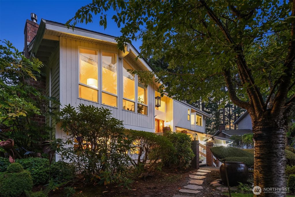 Photo of 1616 175th Place SE, Bothell, WA 98012 (MLS # 2442690)