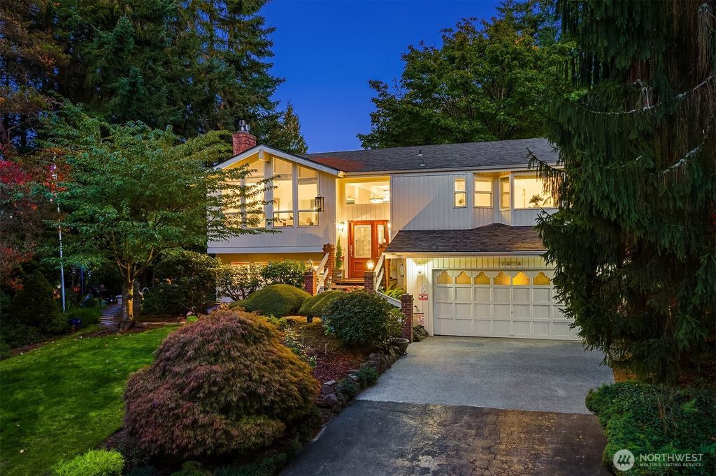 Photo of 1616 175th Place SE, Bothell, WA 98012 (MLS # 2442690)