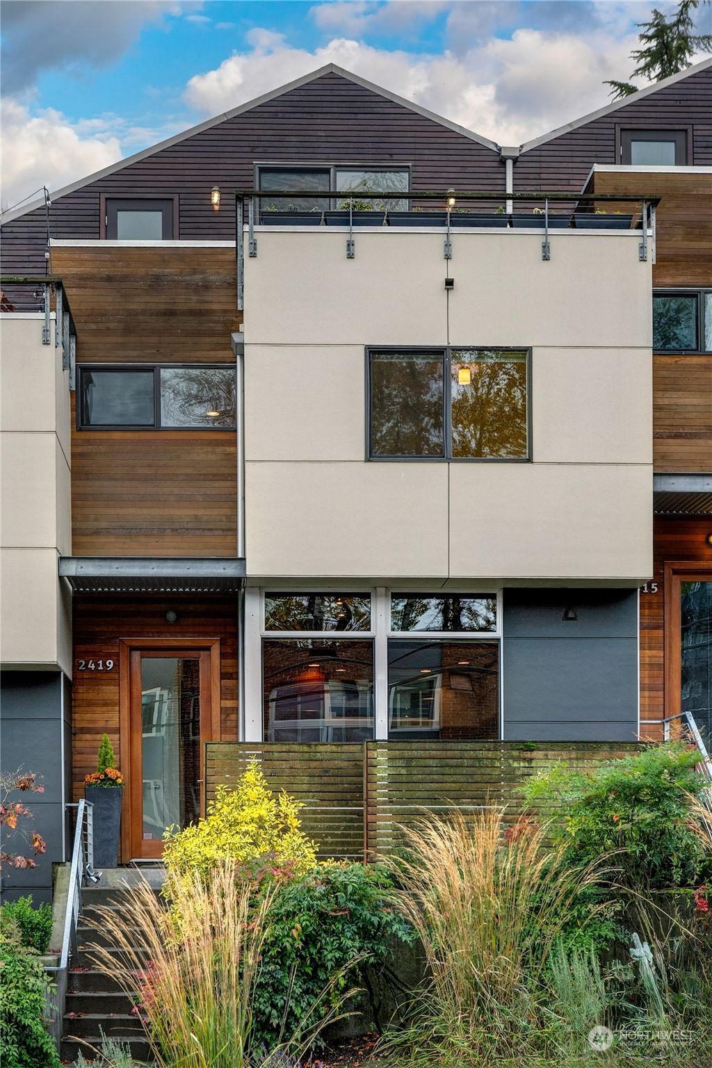 Photo of 2419 E Denny Way, Seattle, WA 98122 (MLS # 2310267)