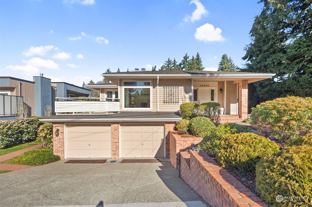 Photo of 10520 NE 52nd Street, Kirkland, WA 98033 (MLS # 2204683)