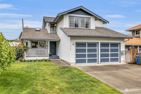 Photo of 3724 N Huson Street, Tacoma, WA 98407 (MLS # 2230617)
