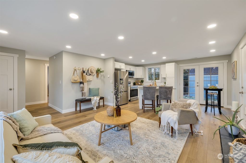 Photo of 6521 60th Place NE, Marysville, WA 98270 (MLS # 2019840)