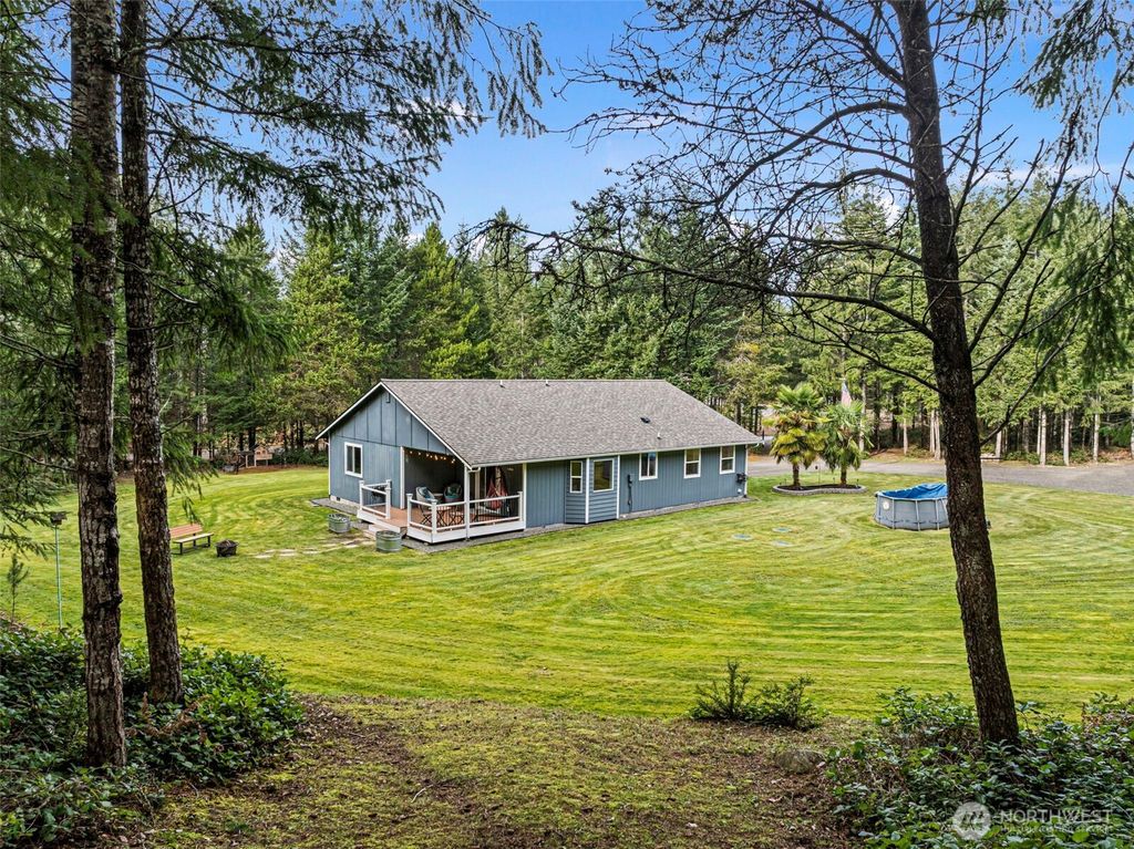 Photo of 4625 Julian Road SW, Port Orchard, WA 98367 (MLS # 2472998)