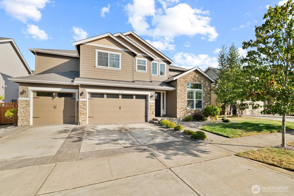 Photo of 18320 133rd Street E, Bonney Lake, WA 98391 (MLS # 2571791)