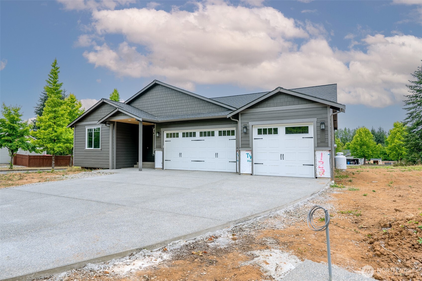 127 Sequoia Lane