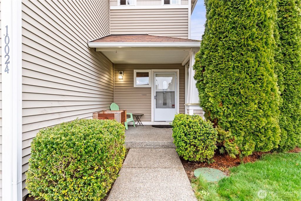 Photo of 10024 Cole Court SE, Yelm, WA 98597 (MLS # 2470277)