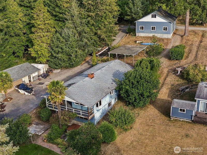 1220 166th Avenue Ct NW