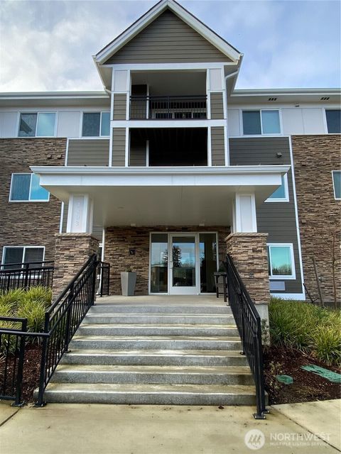 3803 17th Street SW 207 Puyallup WA 98373