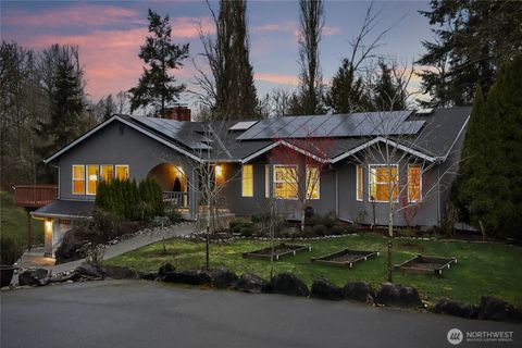 Photo of 6730 NE 202nd Street, Kenmore, WA 98028 (MLS # 2487204)