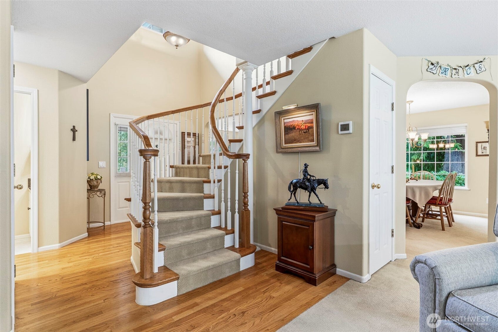 105 Inglewood Park