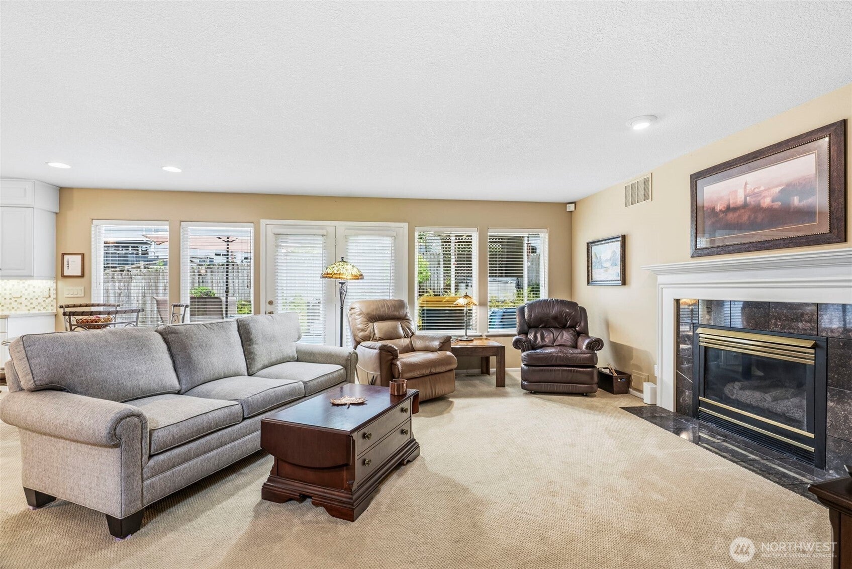 105 Inglewood Park