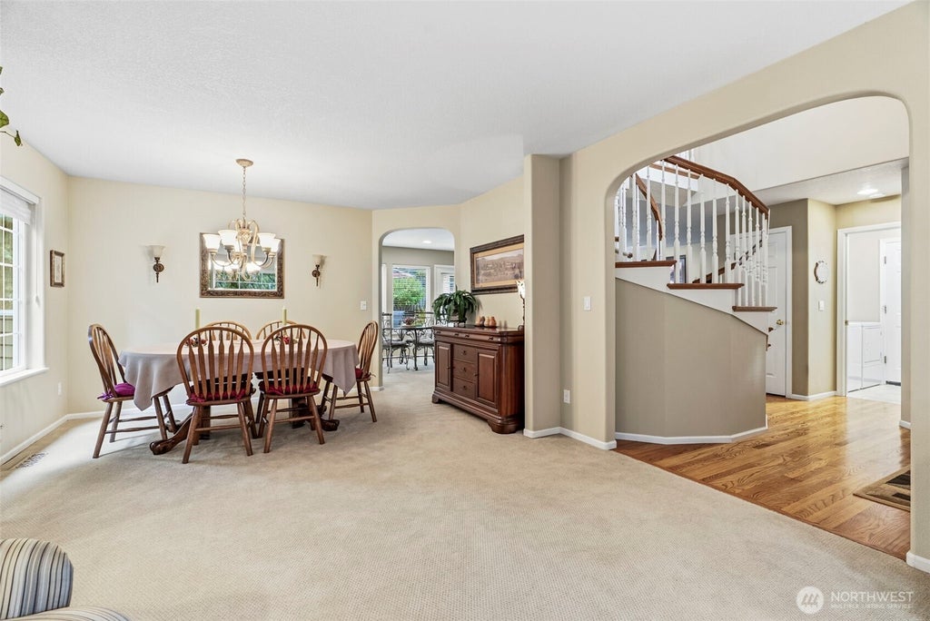 Photo of 105 Inglewood Park, Longview, WA 98632 (MLS # 2576730)