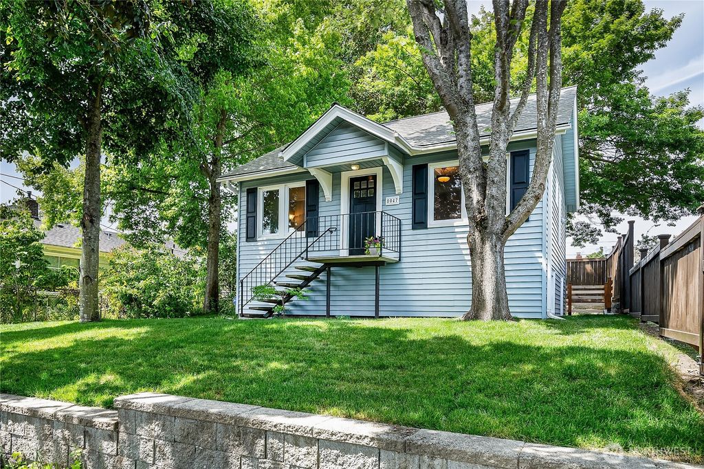 Photo of 8047 Earl Avenue NW, Seattle, WA 98117 (MLS # 2394061)