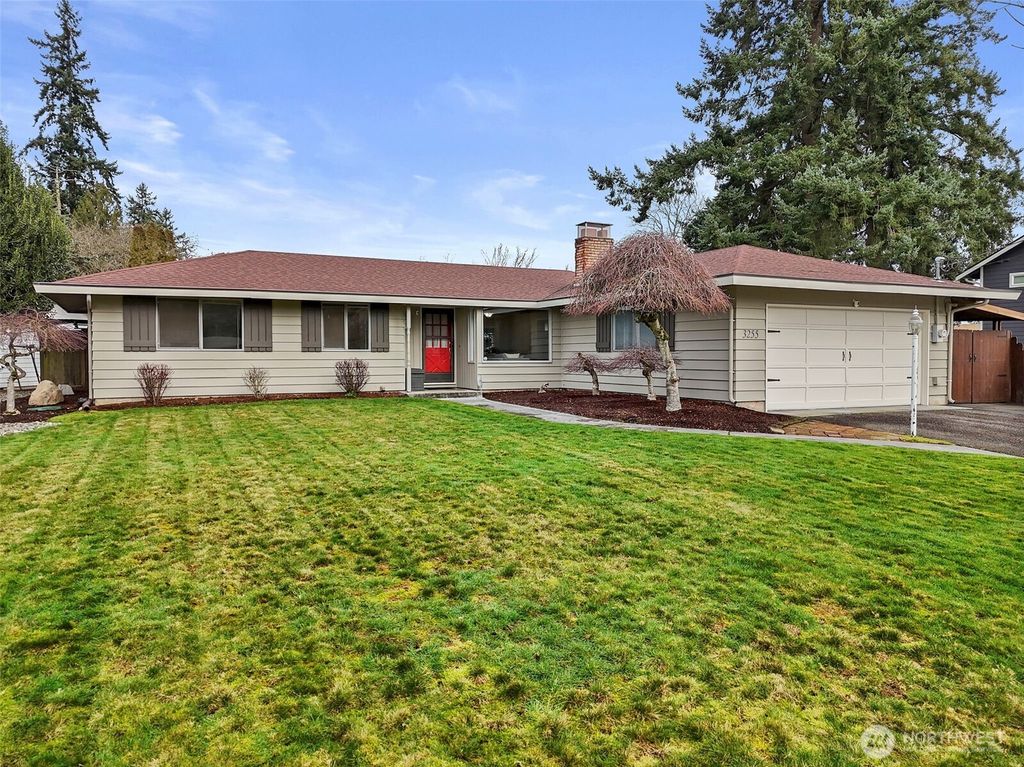 Photo of 3255 16th St SE St, Auburn, WA 98092 (MLS # 2485502)