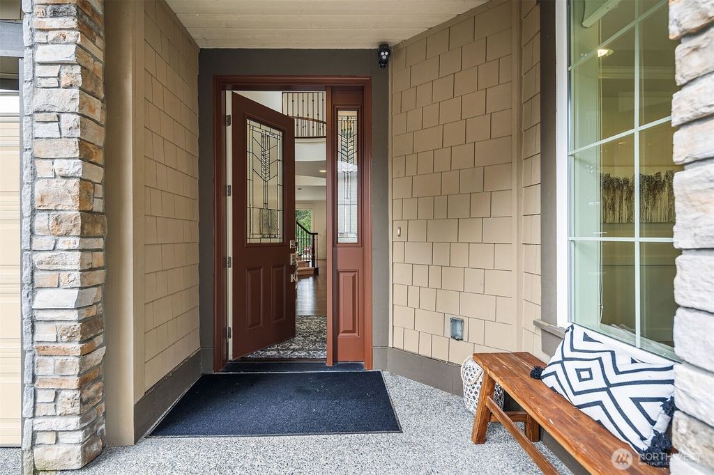 Photo of 2414 185th Place NE, Redmond, WA 98052 (MLS # 2447432)