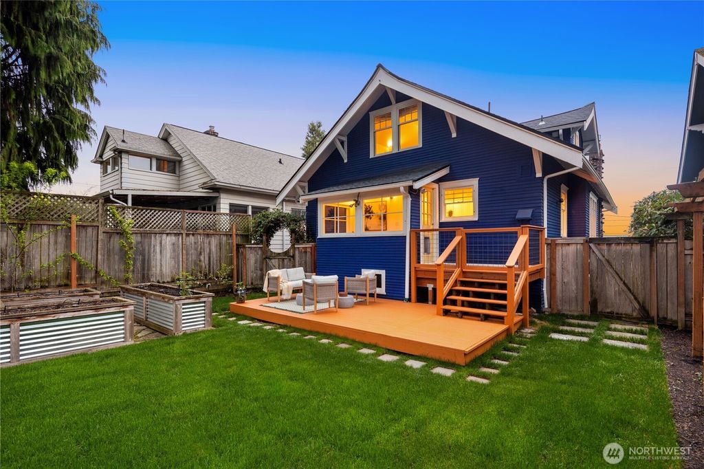 Photo of 4747 Latona Avenue NE, Seattle, WA 98105 (MLS # 2494550)