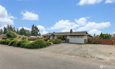 Photo of 22210 47th Avenue E, Spanaway, WA 98387 (MLS # 2416390)