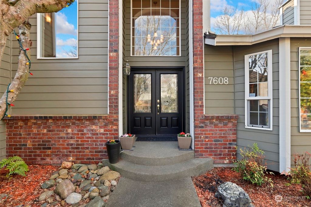 Photo of 7608 74th Drive NE, Marysville, WA 98270 (MLS # 2036197)