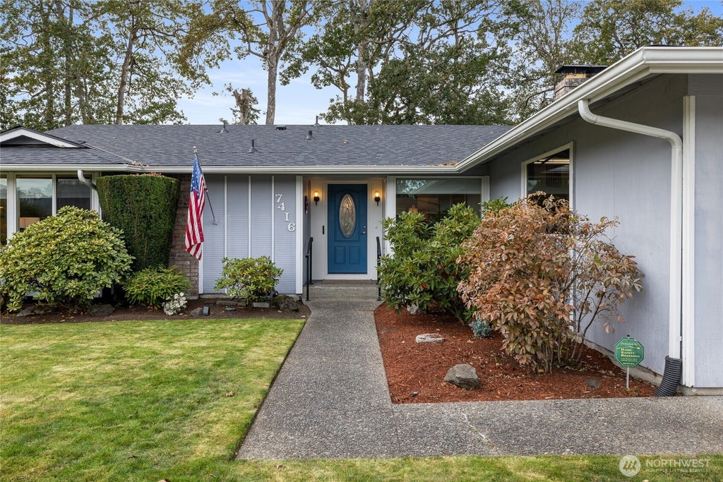 Photo of 7416 95th Avenue SW, Lakewood, WA 98498 (MLS # 2594493)