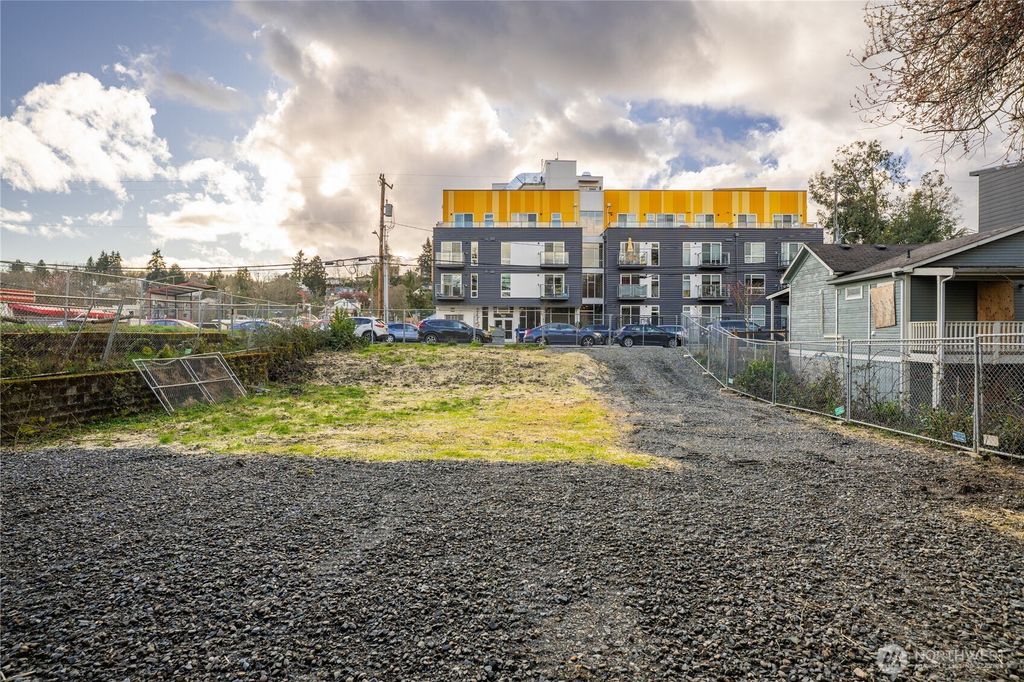 Photo of 4222 37th Avenue S, Seattle, WA 98118 (MLS # 2497973)