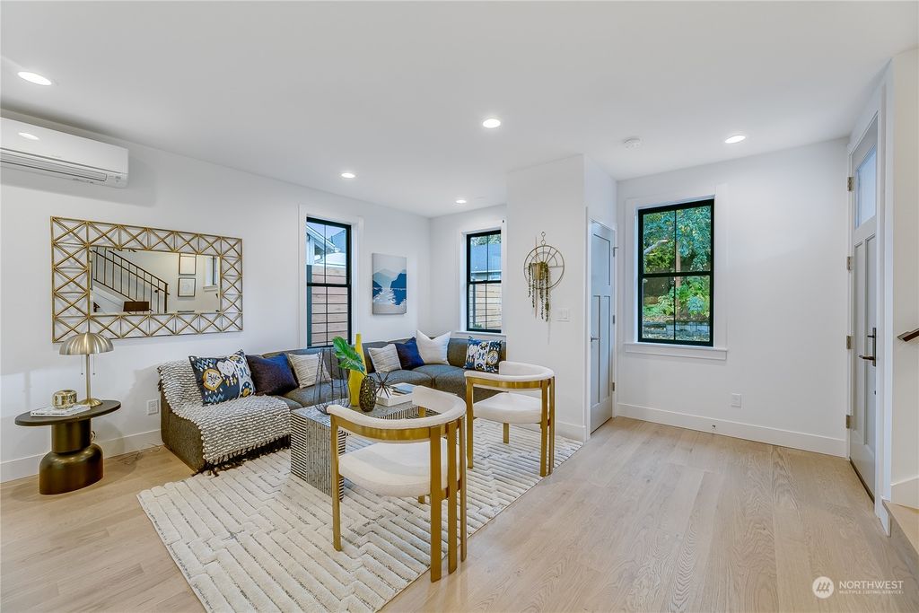 Photo of 6046 4th Avenue NE, Seattle, WA 98115 (MLS # 2136567)