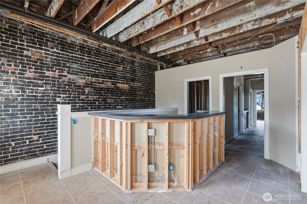 Photo of 2602 Grand Avenue, Everett, WA 98201 (MLS # 2509440)