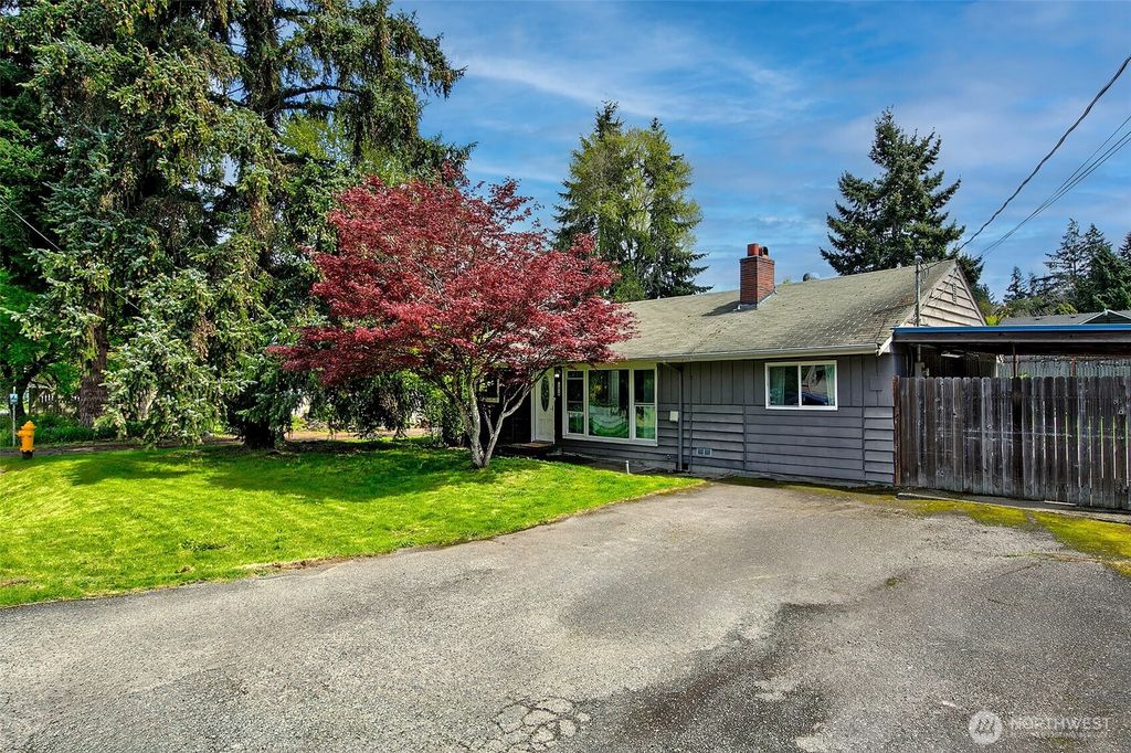 Photo of 12910 6th Avenue S, Burien, WA 98168 (MLS # 2362849)