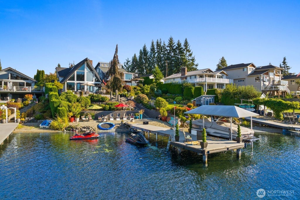 Photo of 1504 E Lakeshore Drive, Lake Stevens, WA 98258 (MLS # 2590014)