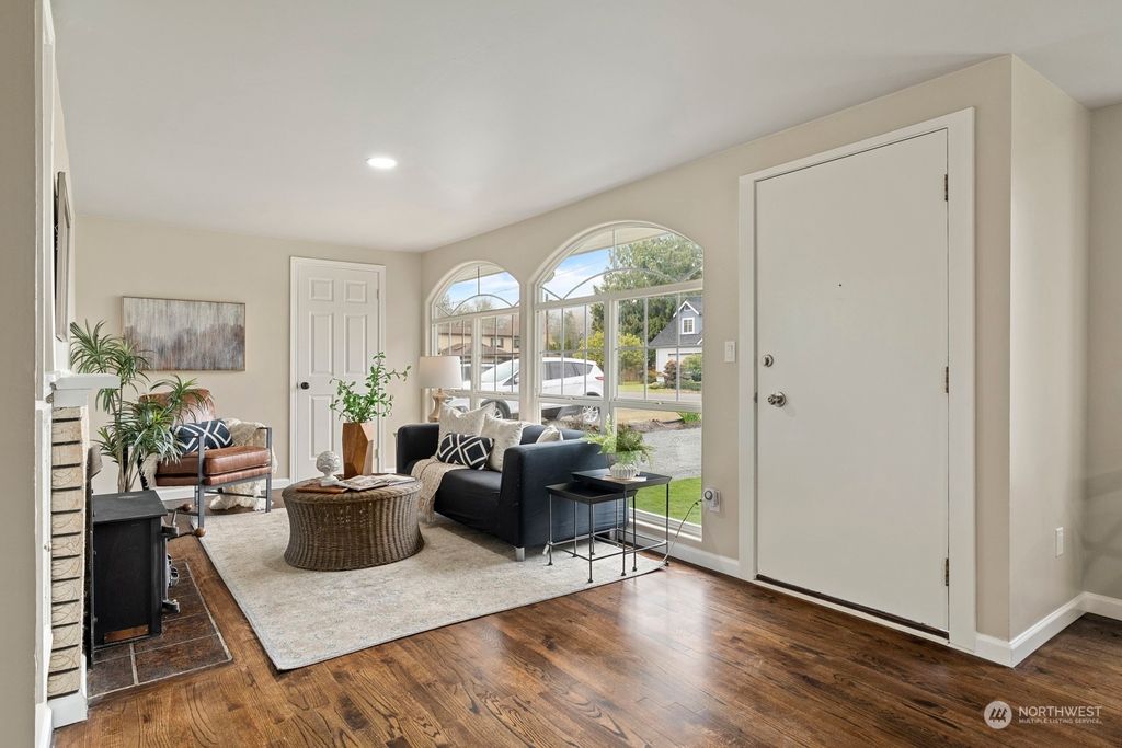 Photo of 4414 337th Place SE, Fall City, WA 98024 (MLS # 2053372)