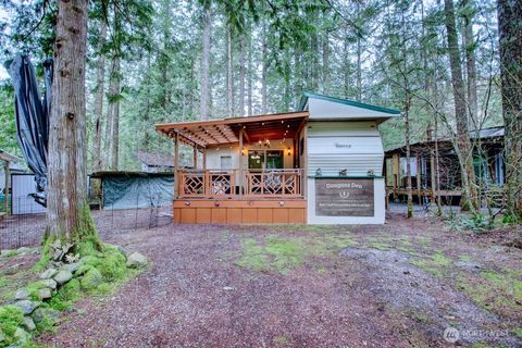Photo of 134 5 Big River Boulevard, Deming, WA 98244 (MLS # 2353440)
